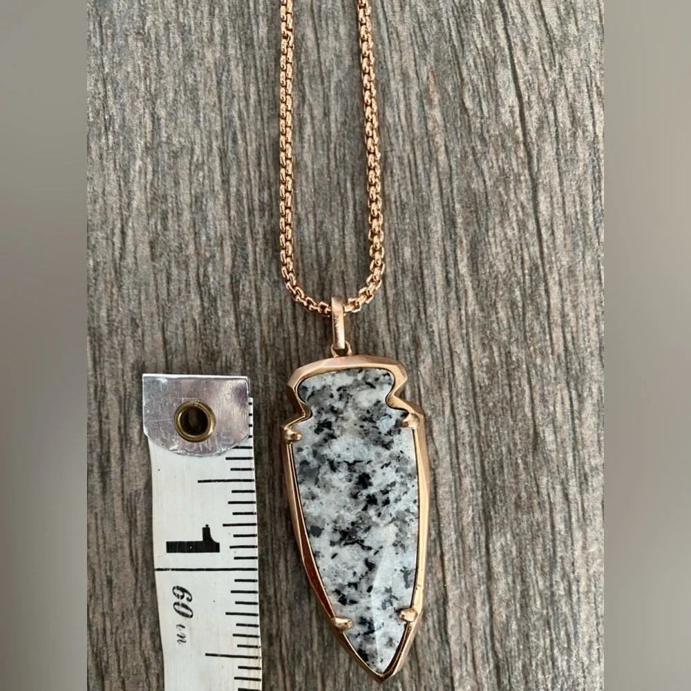 Kendra Scott Kimmy Necklace Rose Gold Gray Granite Stone - Picture 4 of 5